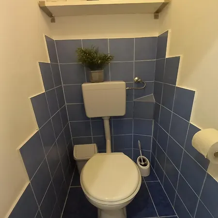 - Seerose 50 M2 Neufeldersee شقة *