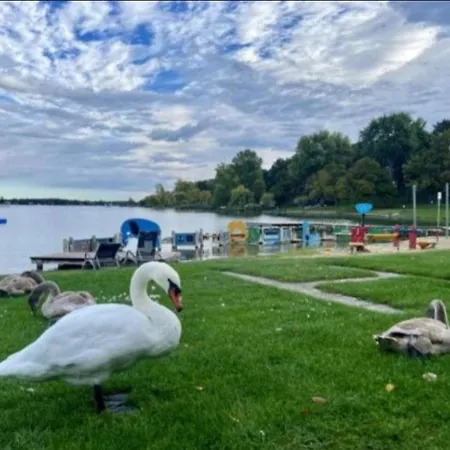 - Seerose 50 M2 Neufeldersee * Ebenfurth